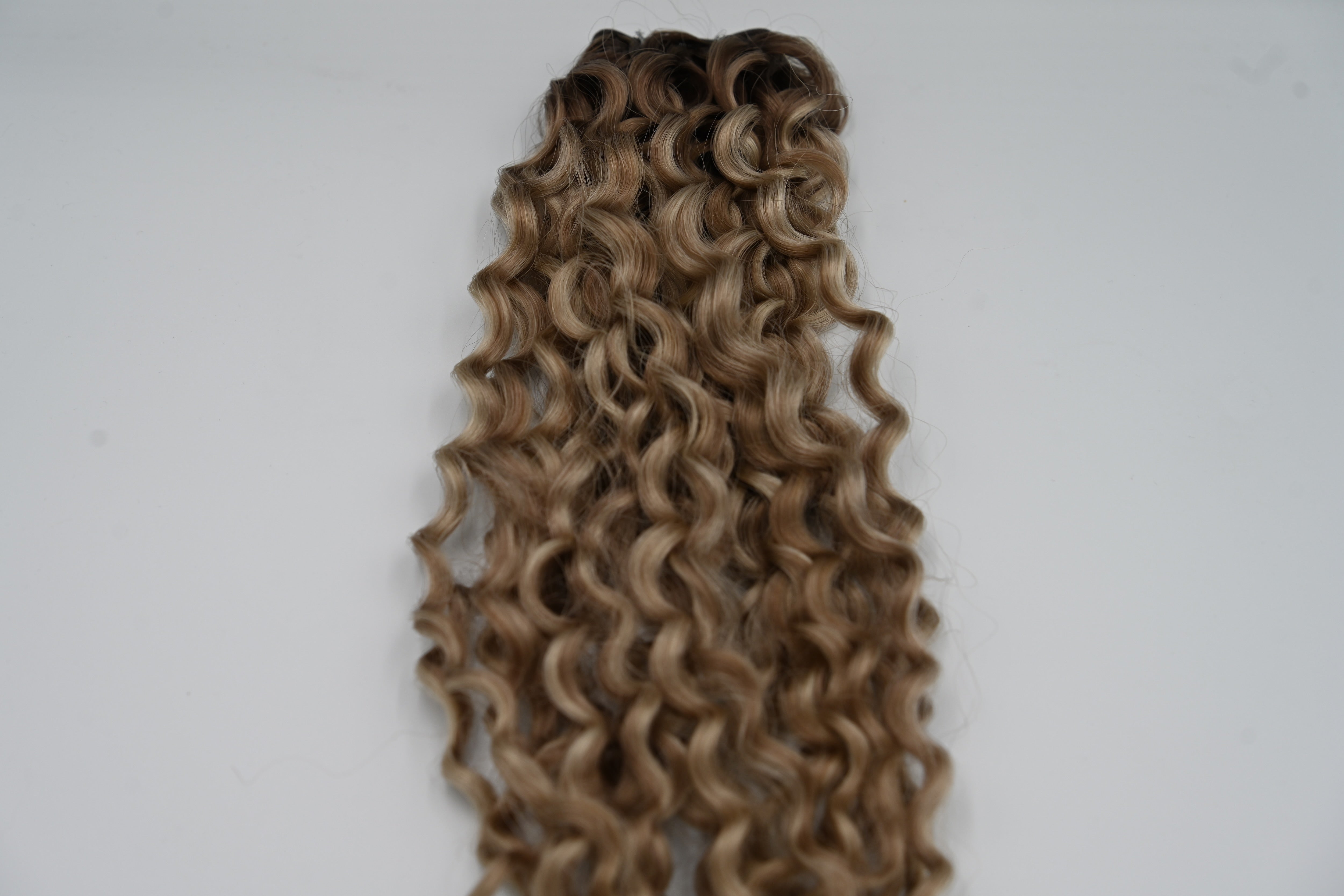 Signature Curl Collection